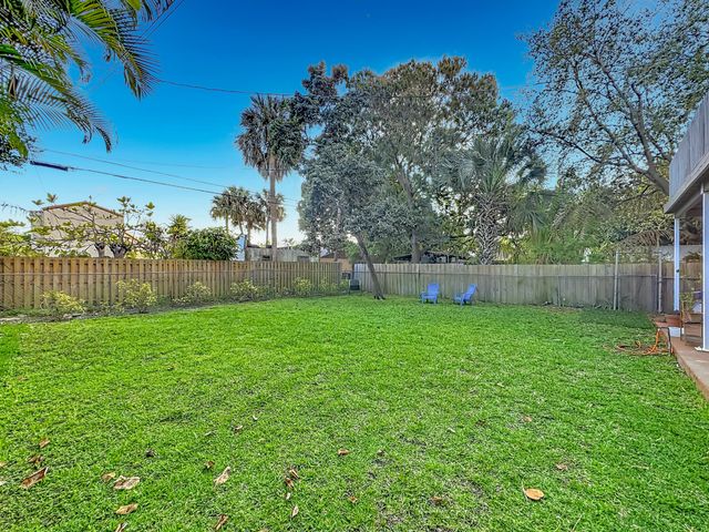 518 Biscayne Drive C, West Palm Beach, FL 33401