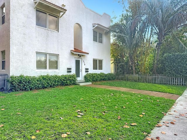 518 Biscayne Drive C, West Palm Beach, FL 33401