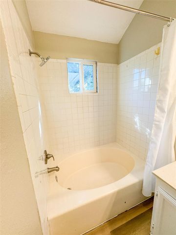 2315 Windsong TRL, Round Rock, TX 78664