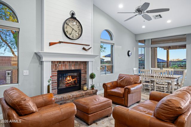 3810 N RED SKY Circle, Mesa, AZ 85207