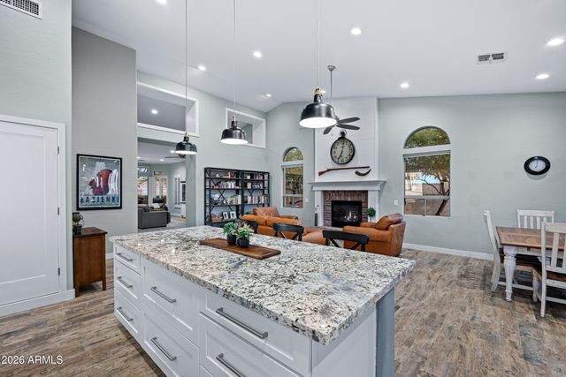 3810 N RED SKY Circle, Mesa, AZ 85207