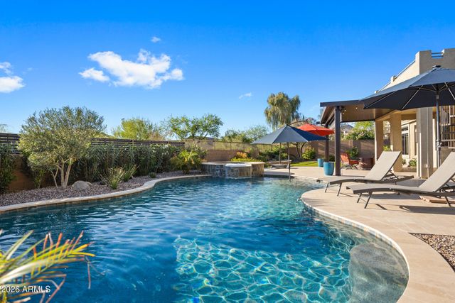 3810 N RED SKY Circle, Mesa, AZ 85207