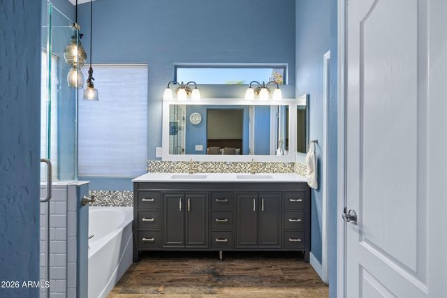 3810 N RED SKY Circle, Mesa, AZ 85207