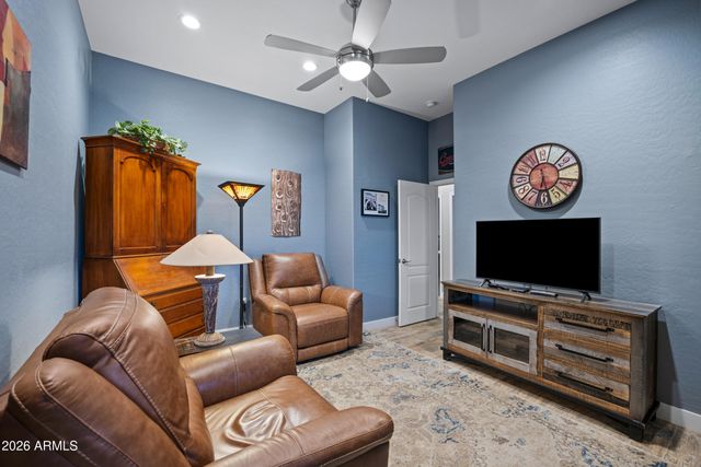 3810 N RED SKY Circle, Mesa, AZ 85207