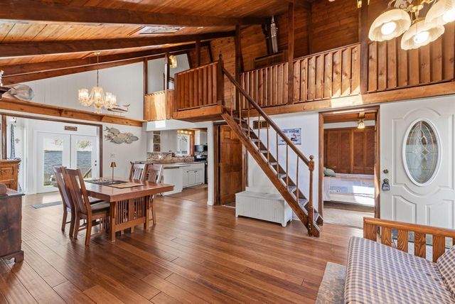 W10285 Shorecrest DRIVE, Fox Lake, WI 53933