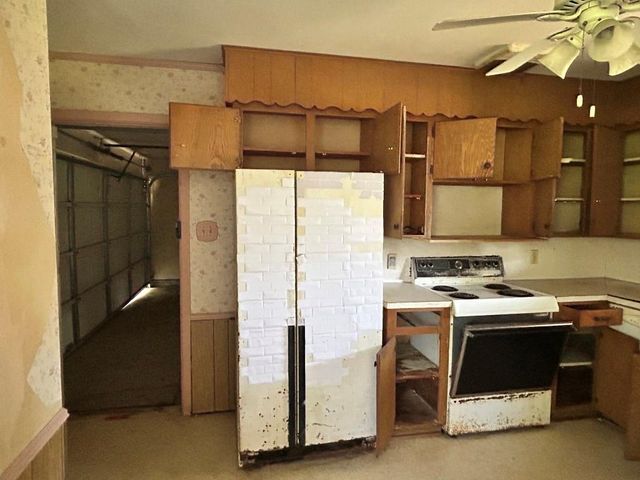 11332 Highcrest Drive, Conroe, TX 77303