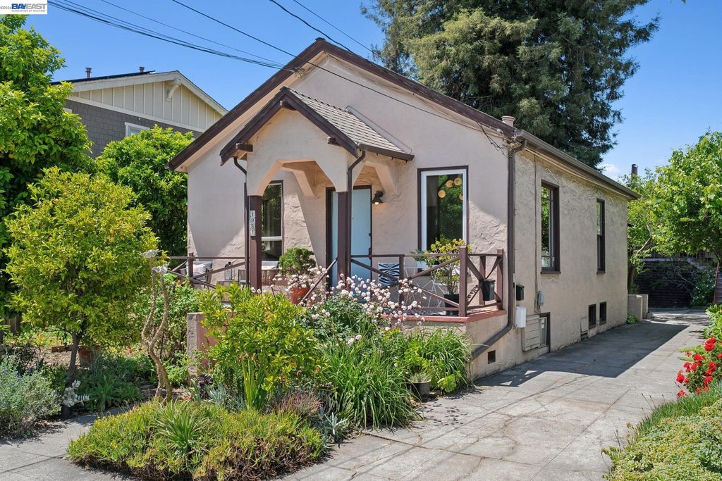 4987 SHAFTER AVENUE, Oakland, CA 94609
