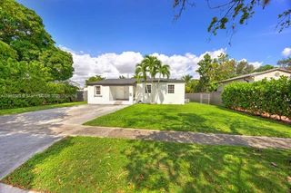 6457 SW 14th St, West Miami, FL 33144