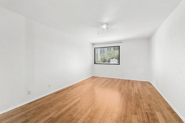 40 N Interstate 35 3D3, Austin, TX 78701