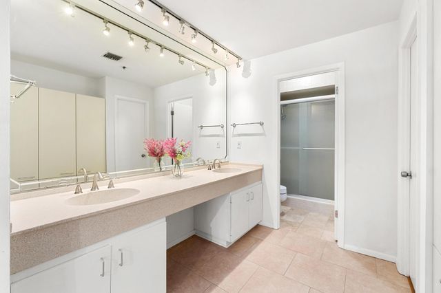 40 N Interstate 35 3D3, Austin, TX 78701