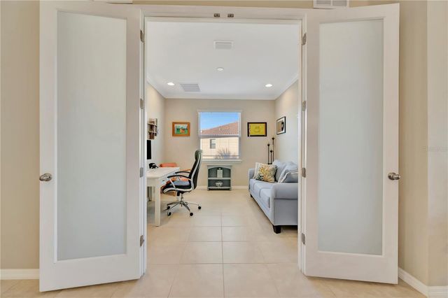 12630 SORRENTO WAY 201, Bradenton, FL 34211