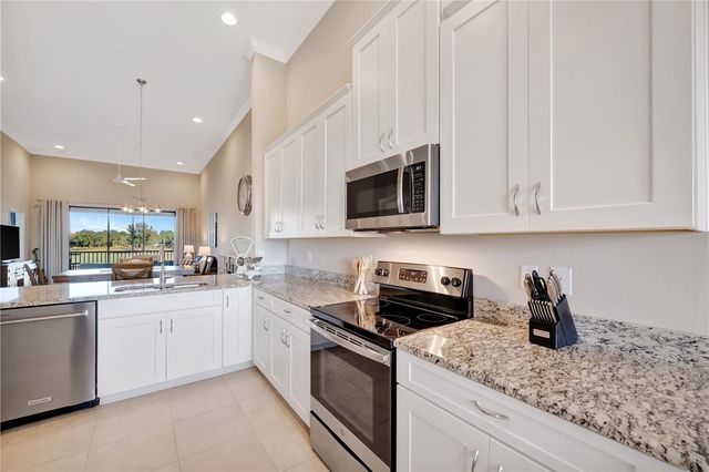 12630 SORRENTO WAY 201, Bradenton, FL 34211