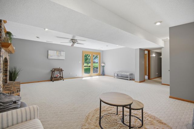 2305 13th Street SW, Austin, MN 55912