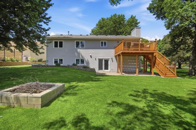 2305 13th Street SW, Austin, MN 55912