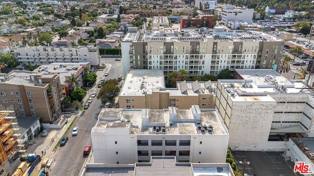3951 Ingraham Street, Los Angeles, CA 90005