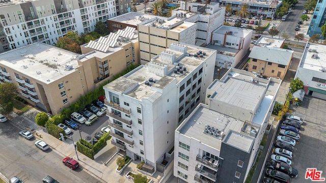 3951 Ingraham Street, Los Angeles, CA 90005