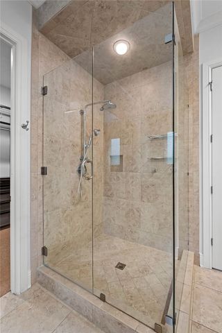9 S Queensborough Lane, Rogers, AR 72758