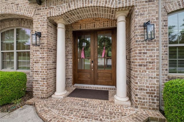 9 S Queensborough Lane, Rogers, AR 72758
