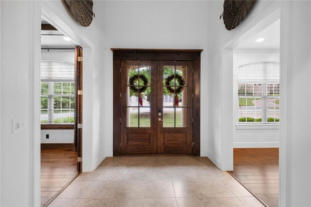 9 S Queensborough Lane, Rogers, AR 72758