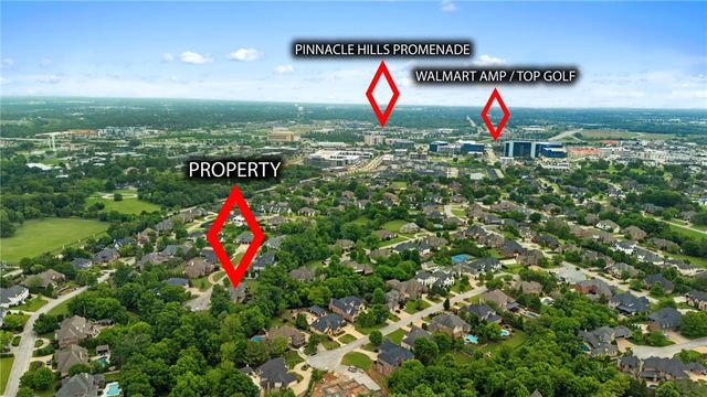 9 S Queensborough Lane, Rogers, AR 72758