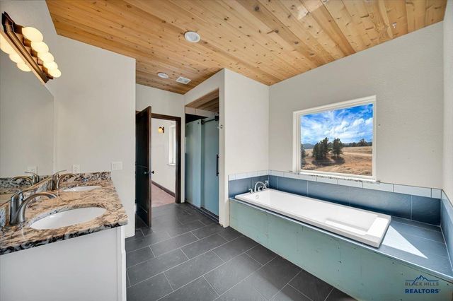 13507 AHYOKA LN, Piedmont, SD 57769