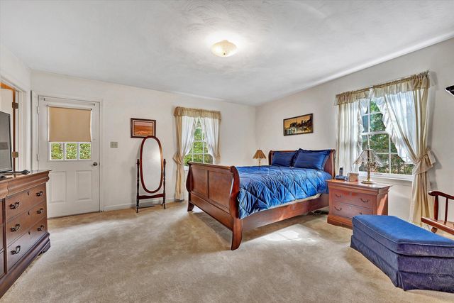 7044 Irondale CIR, Roanoke, VA 24019