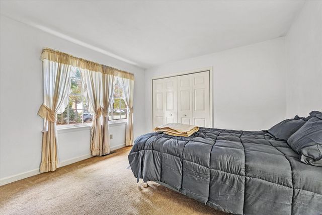 7044 Irondale CIR, Roanoke, VA 24019