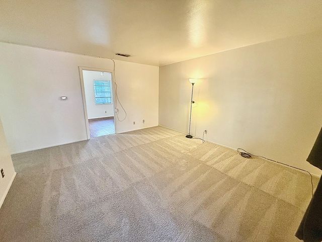 2411 S 5th ST 6, Austin, TX 78704