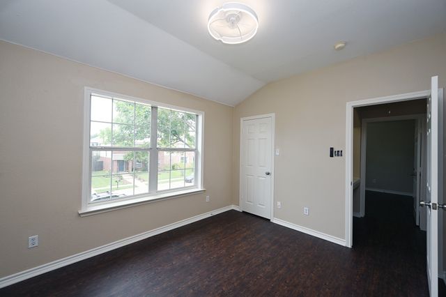 8908 Stewart Street, Cross Roads, TX 76227