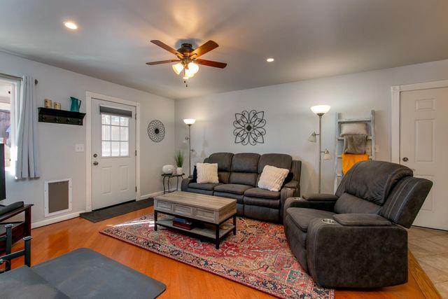 5600 Upper Siesta Ln, Somerset, CA 95684