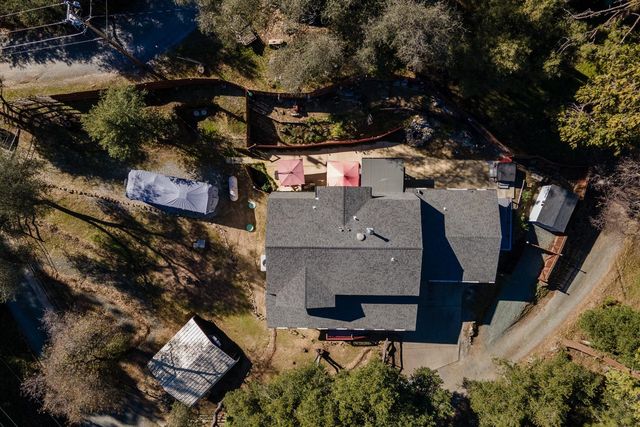 5600 Upper Siesta Ln, Somerset, CA 95684