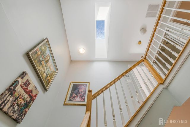 29 Catherine Court, Old Bridge, NJ 08879