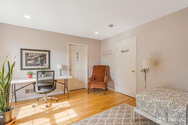 29 Catherine Court, Old Bridge, NJ 08879