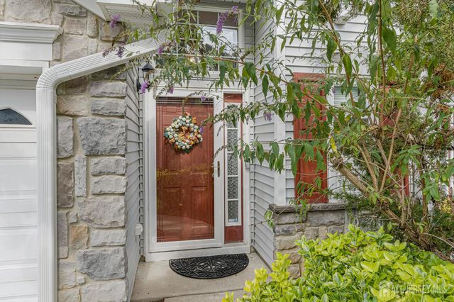 29 Catherine Court, Old Bridge, NJ 08879