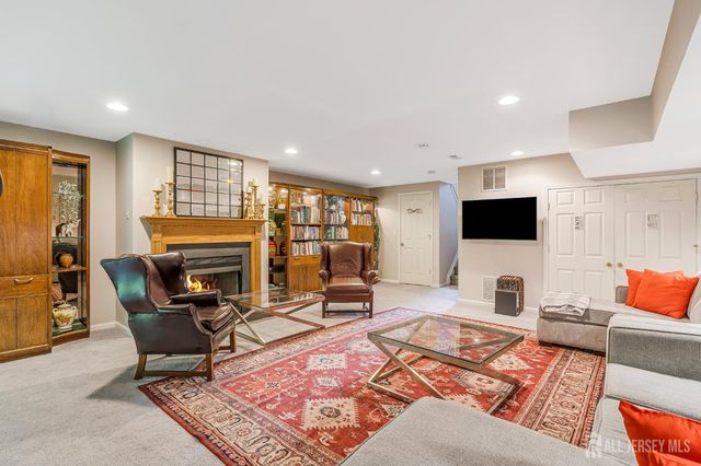 29 Catherine Court, Old Bridge, NJ 08879