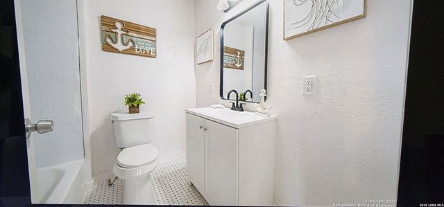 701 LINARES ST, San Antonio, TX 78225