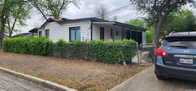 701 LINARES ST, San Antonio, TX 78225