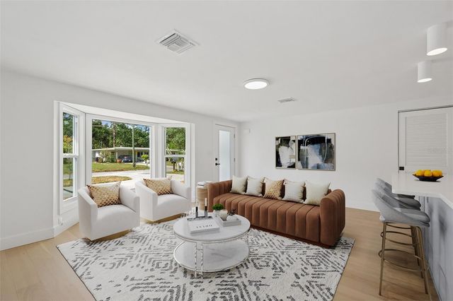 2655 BAY STREET, Sarasota, FL 34237