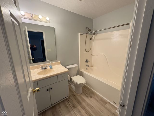 4047 Byram Avenue, Indianapolis, IN 46208