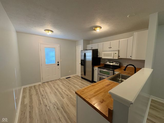 4047 Byram Avenue, Indianapolis, IN 46208