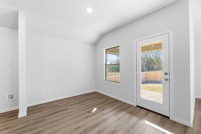 3923 Rose Hill Court, Denison, TX 75020