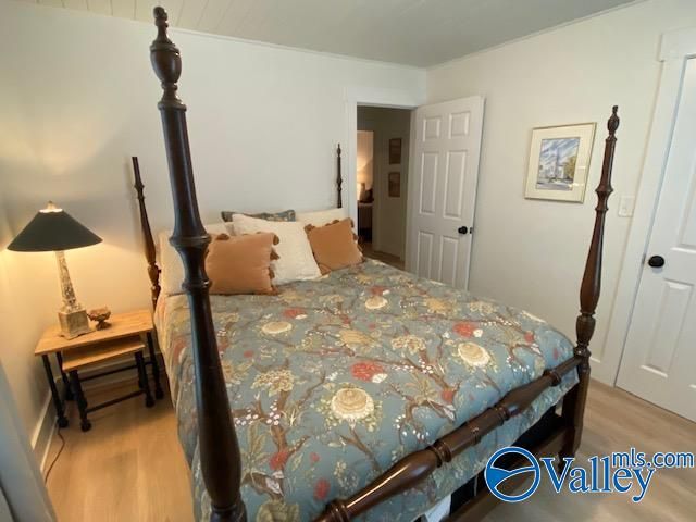 1236 Oshaughnessy Avenue NE, Huntsville, AL 35801