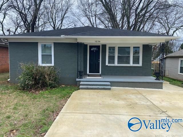 1236 Oshaughnessy Avenue NE, Huntsville, AL 35801