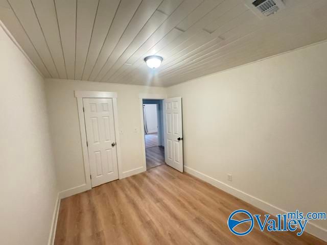 1236 Oshaughnessy Avenue NE, Huntsville, AL 35801