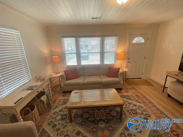 1236 Oshaughnessy Avenue NE, Huntsville, AL 35801