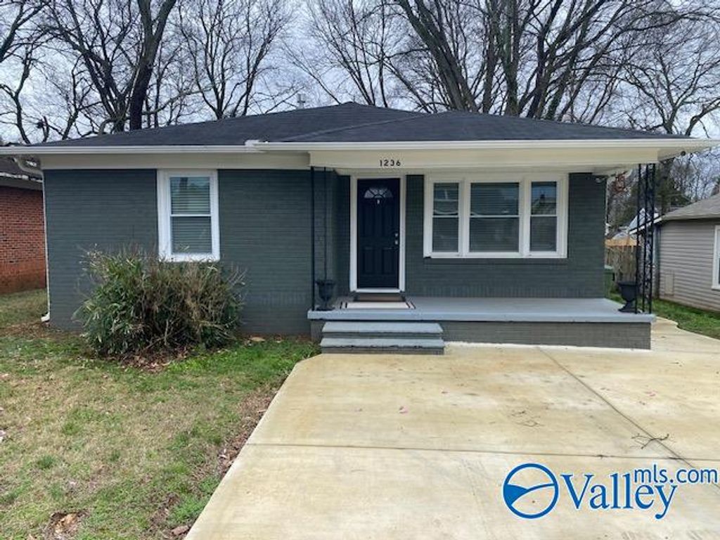 1236 Oshaughnessy Avenue NE, Huntsville, AL 35801