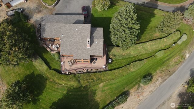 14 Hahn Road, Omak, WA 98841