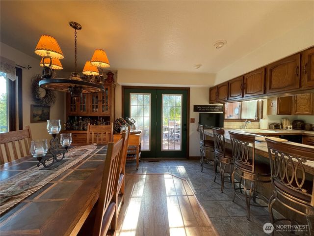 14 Hahn Road, Omak, WA 98841