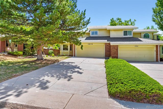 1374 Briar Circle, Littleton, CO 80126