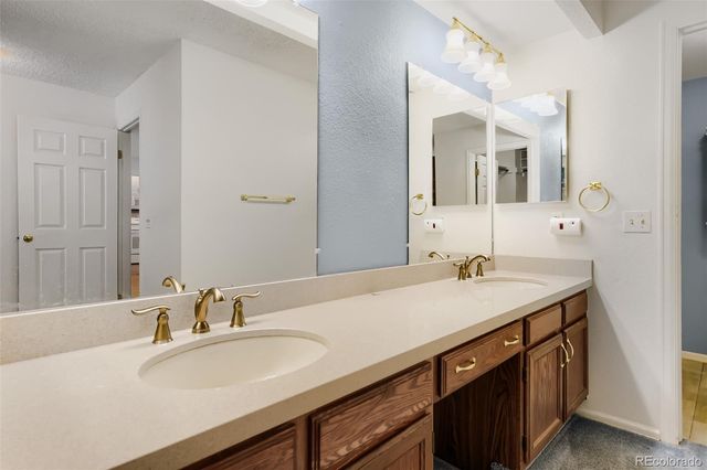 1374 Briar Circle, Littleton, CO 80126